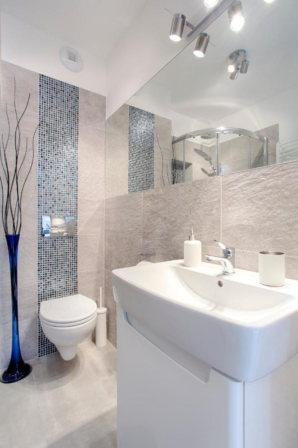 Tyzenhauz Apartments Piwna Street คราคูฟ ภายนอก รูปภาพ